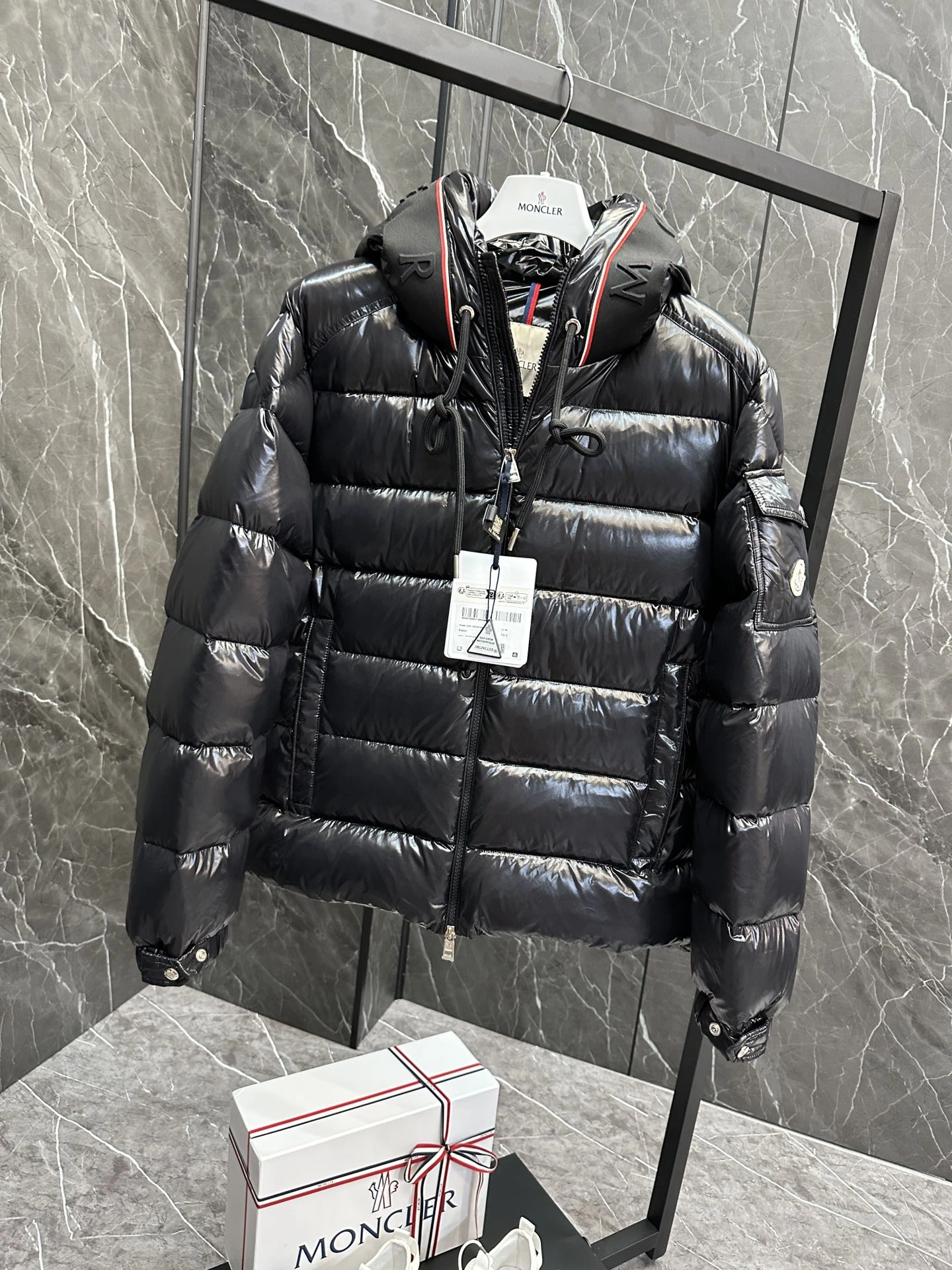 Moncler Down Jackets Sustainable 146048