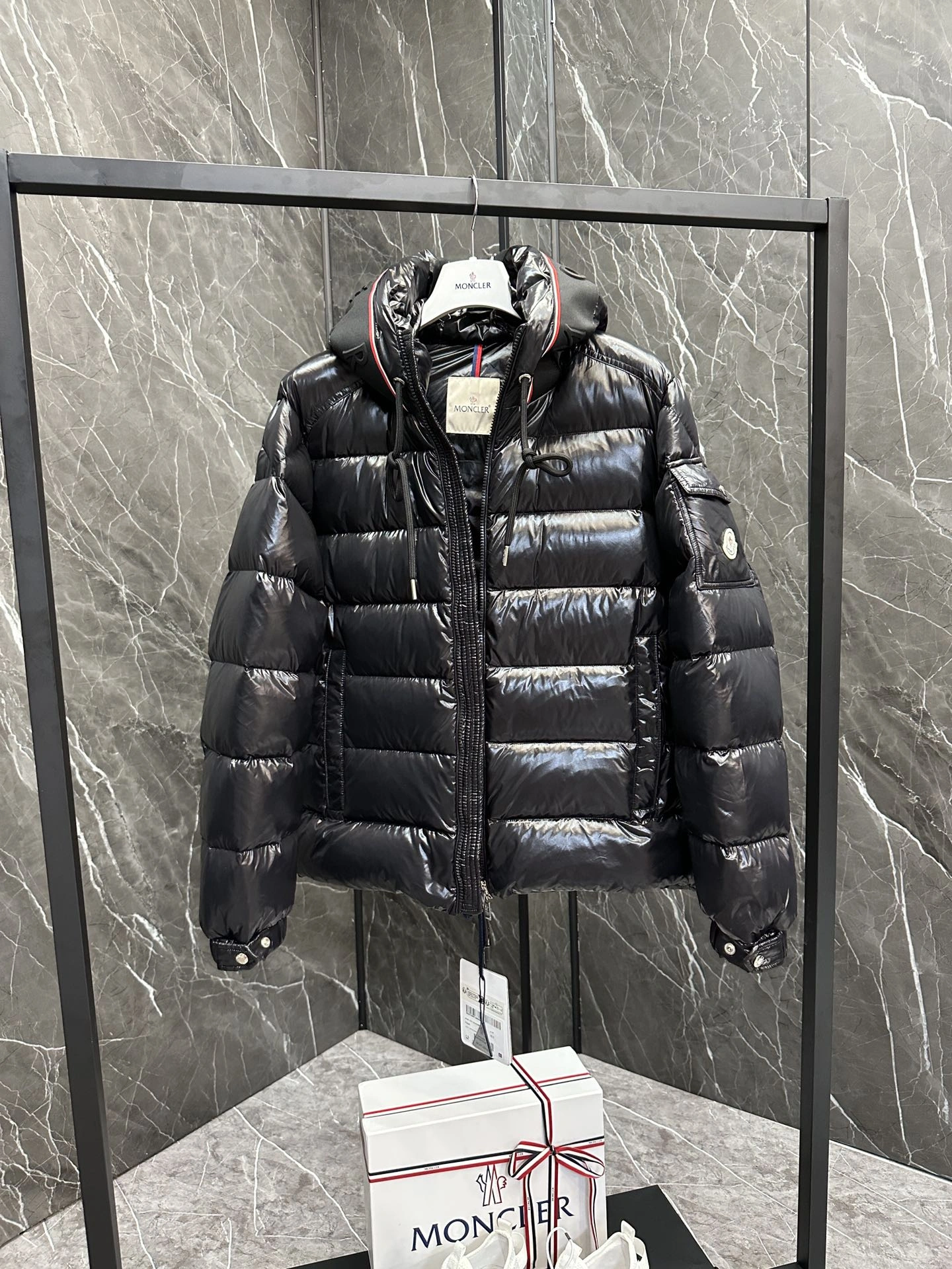 Moncler Down Jackets Sustainable 146048
