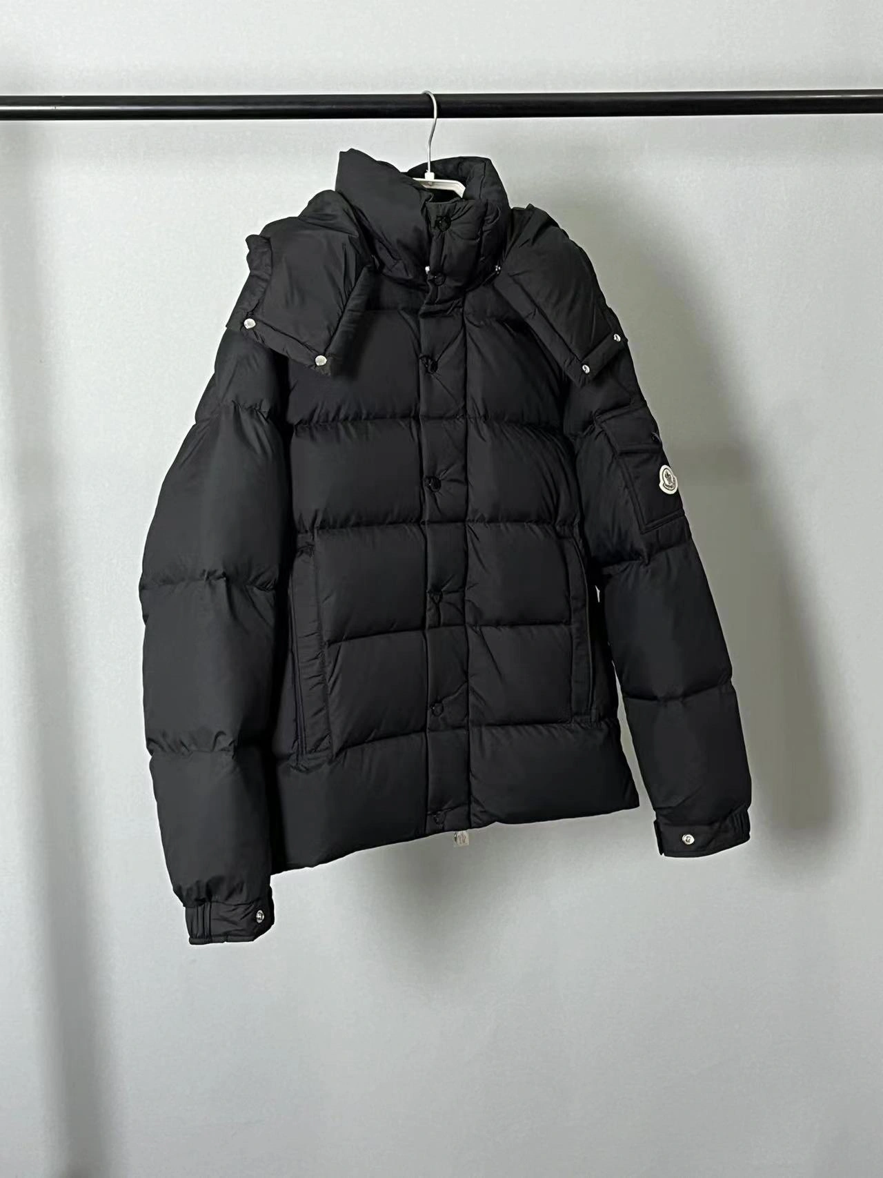 Moncler Down Jackets Reliable 146050