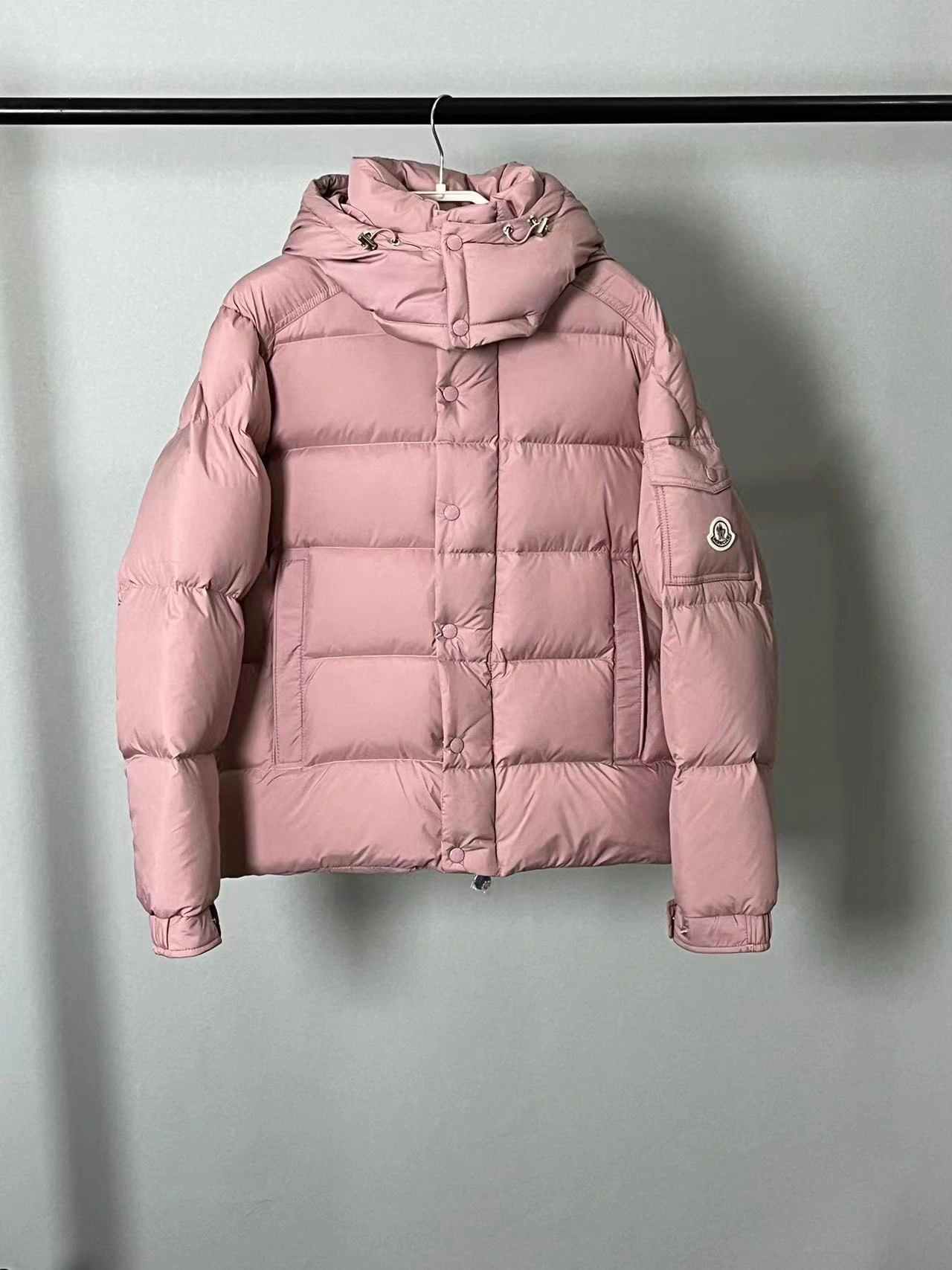 RelaxedFit Moncler Down Jackets 146044