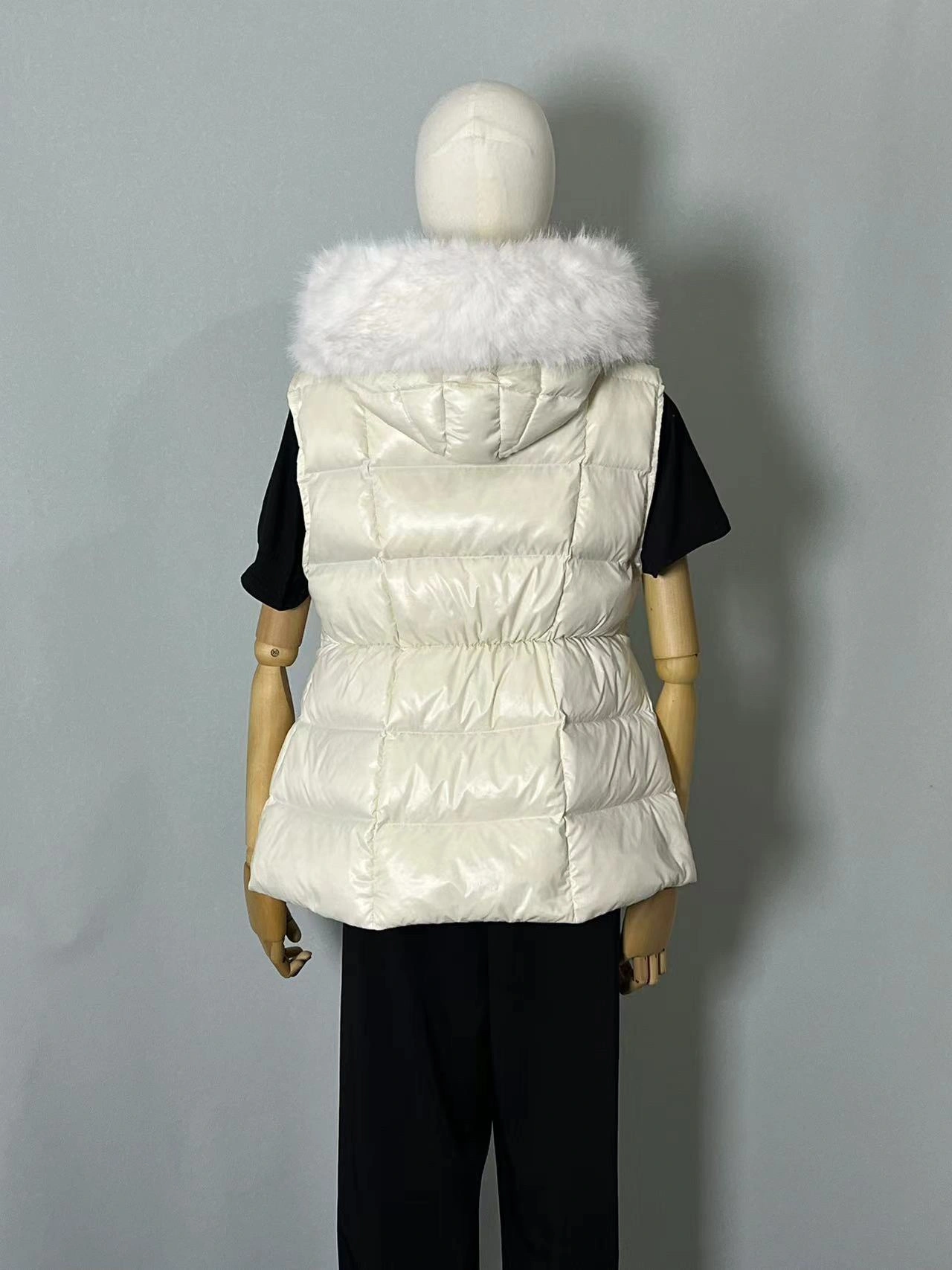 Breathable Moncler Down Jackets 146063