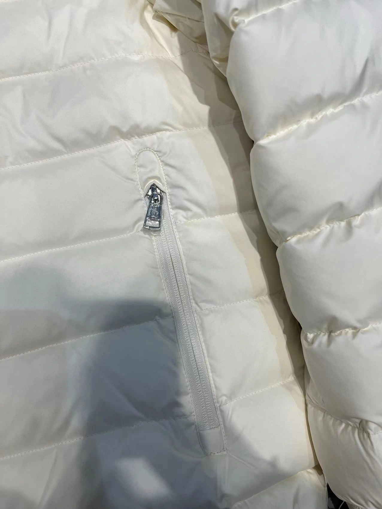 Moncler Down Jackets FashionForward 146043