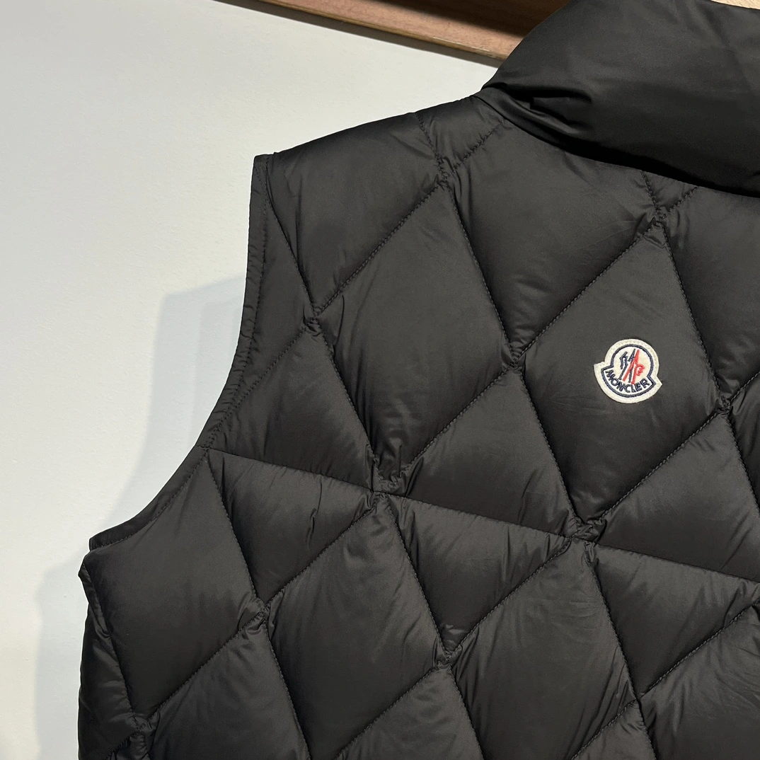 Moncler Down Jackets Lightweight 146049