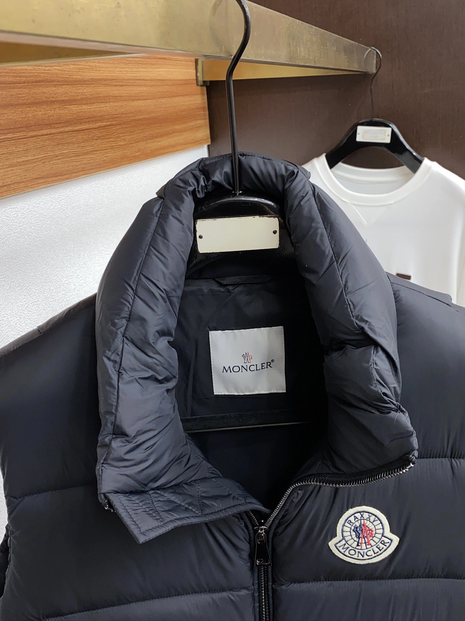 Elegant Moncler Down Jackets 146040