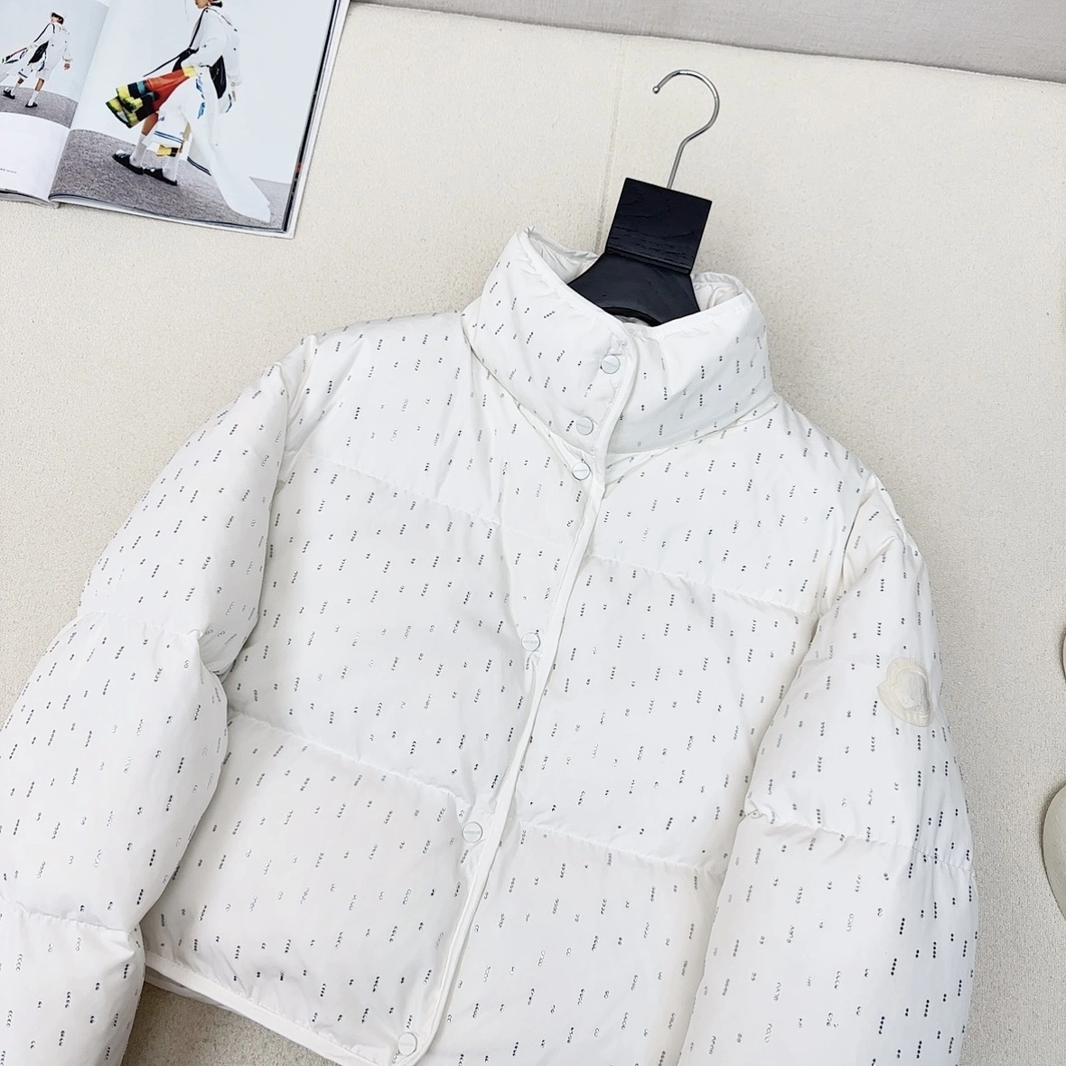 Moncler Down Jackets Practical 146028