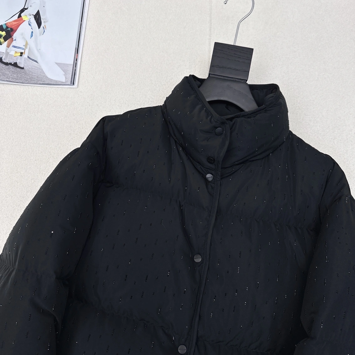 Moncler Down Jackets Premium 146031