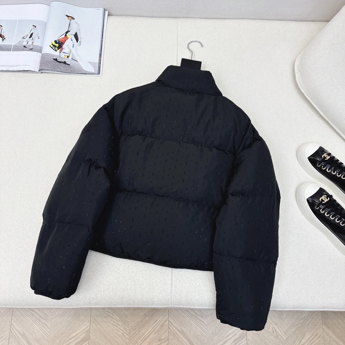Moncler Down Jackets Premium 146031