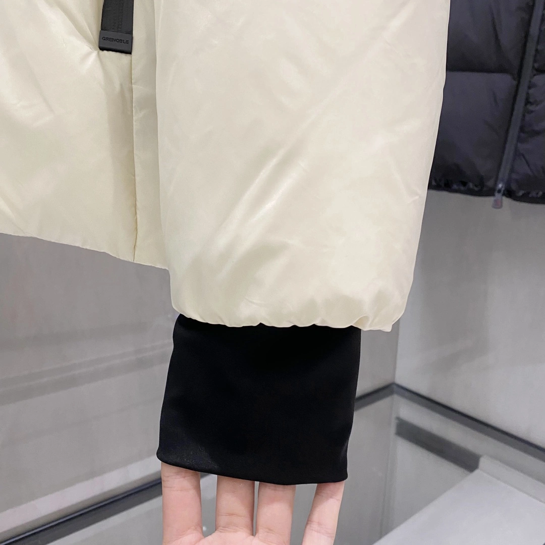 WellDesigned Moncler Down Jackets 146027