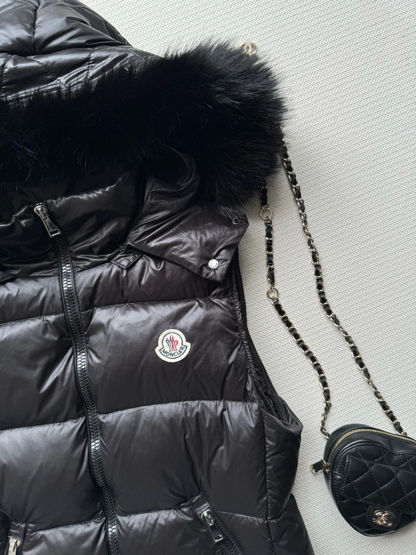 Moncler Down Jackets DailyWear 146060