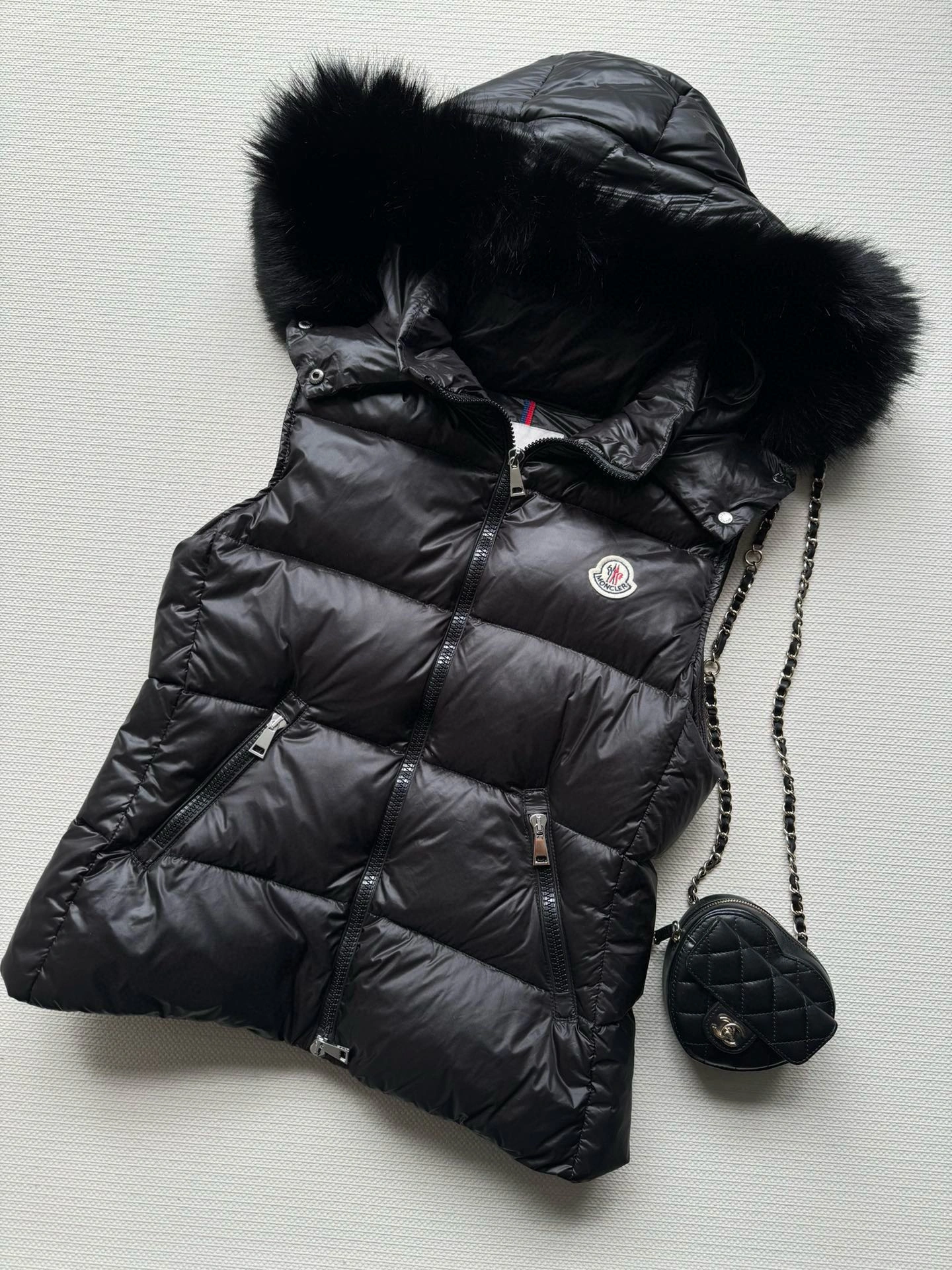 Moncler Down Jackets DailyWear 146060