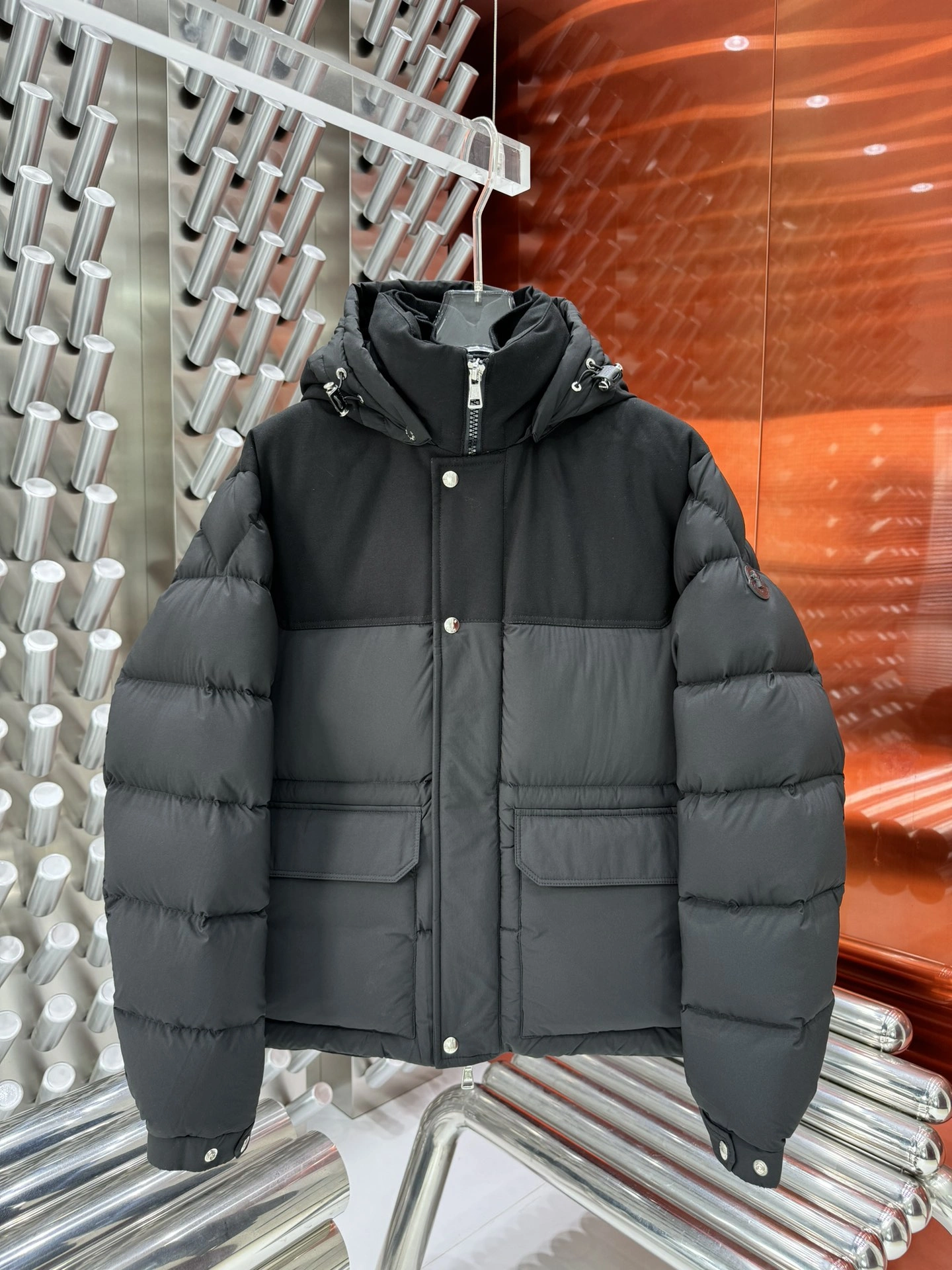 Moncler Down Jackets Comfortable 146019