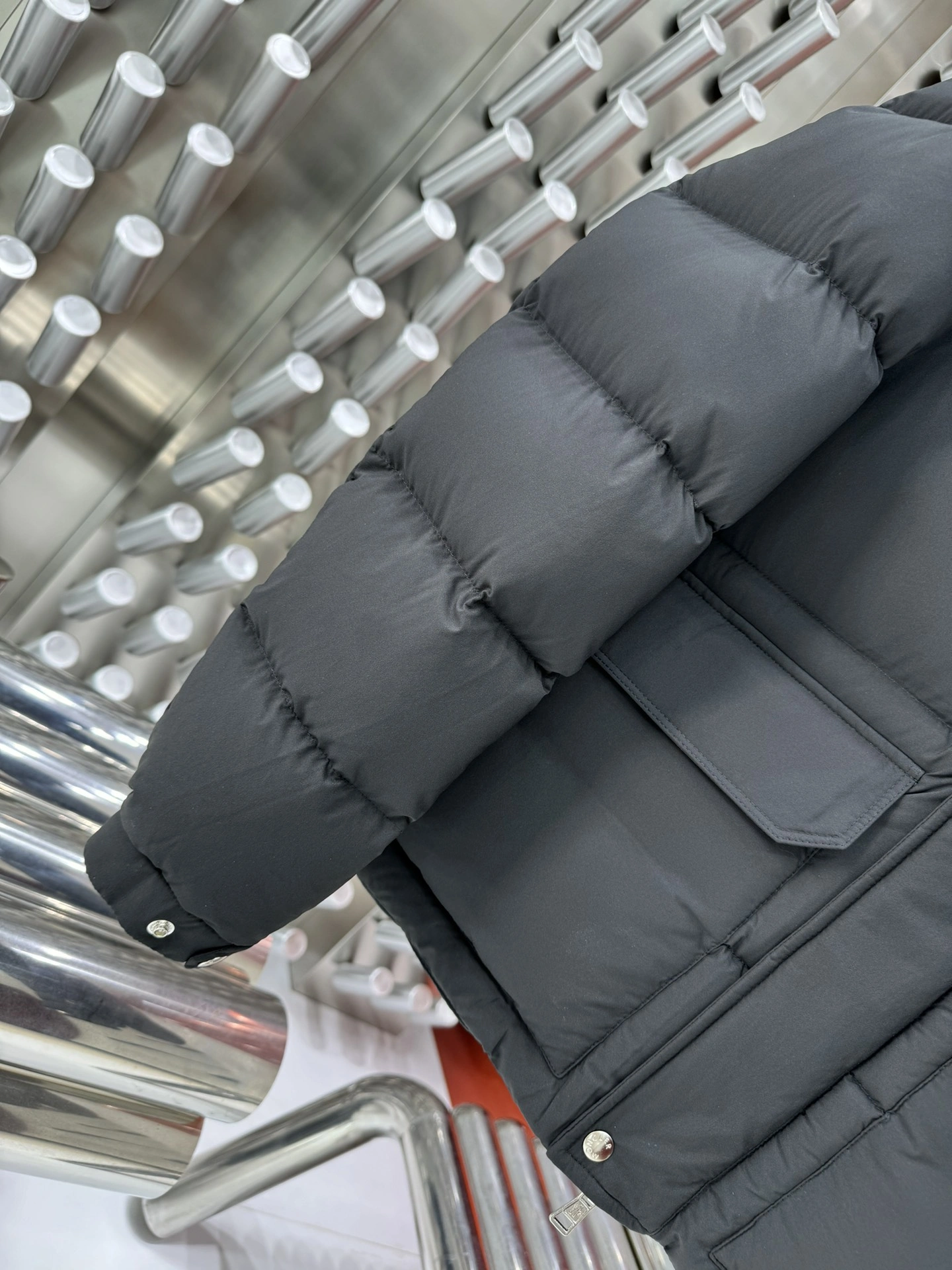 Moncler Down Jackets Comfortable 146019