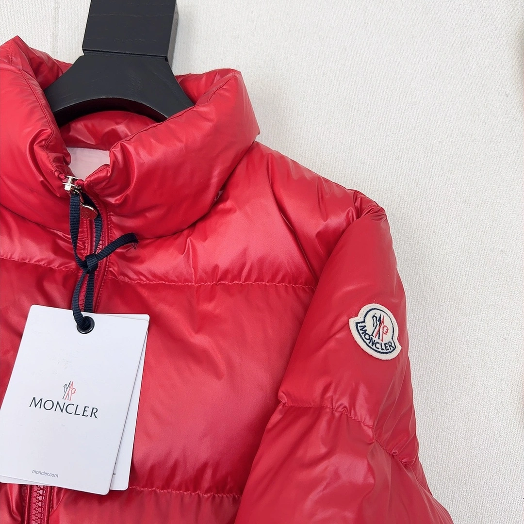 Moncler Down Jackets GoodFit 146013
