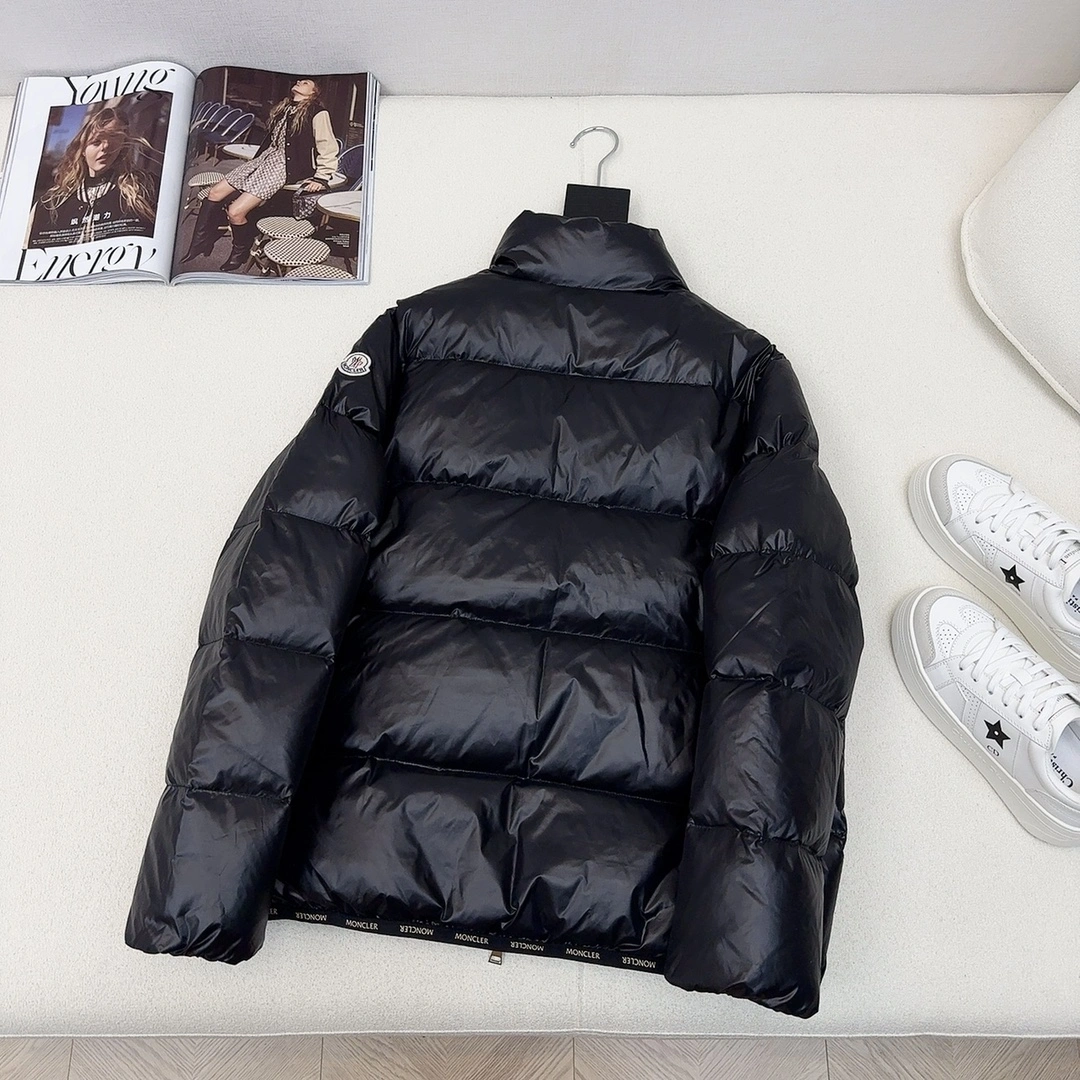 Resilient Moncler Down Jackets 146016