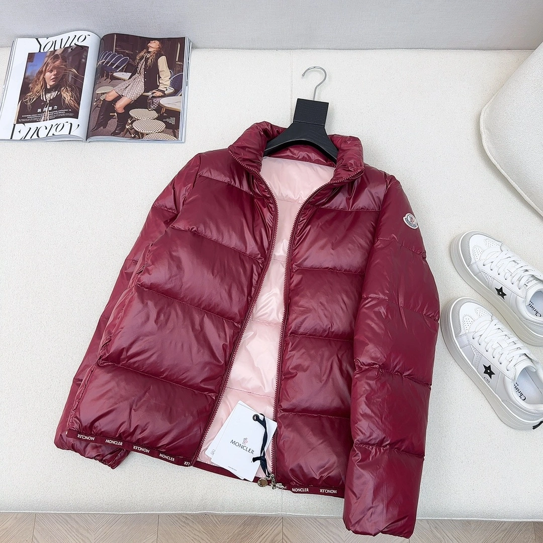 Moncler Down Jackets MultiPurpose 146011