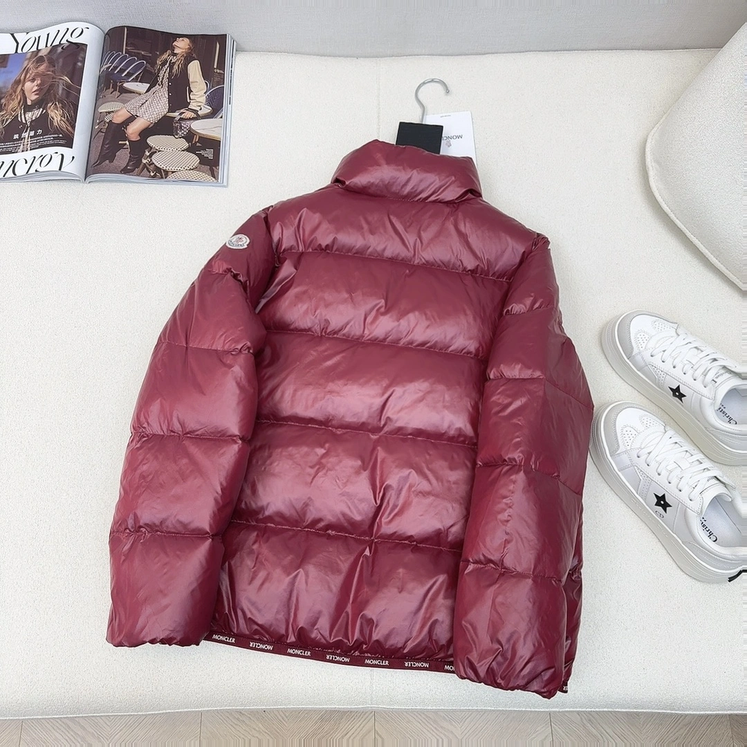 Moncler Down Jackets MultiPurpose 146011
