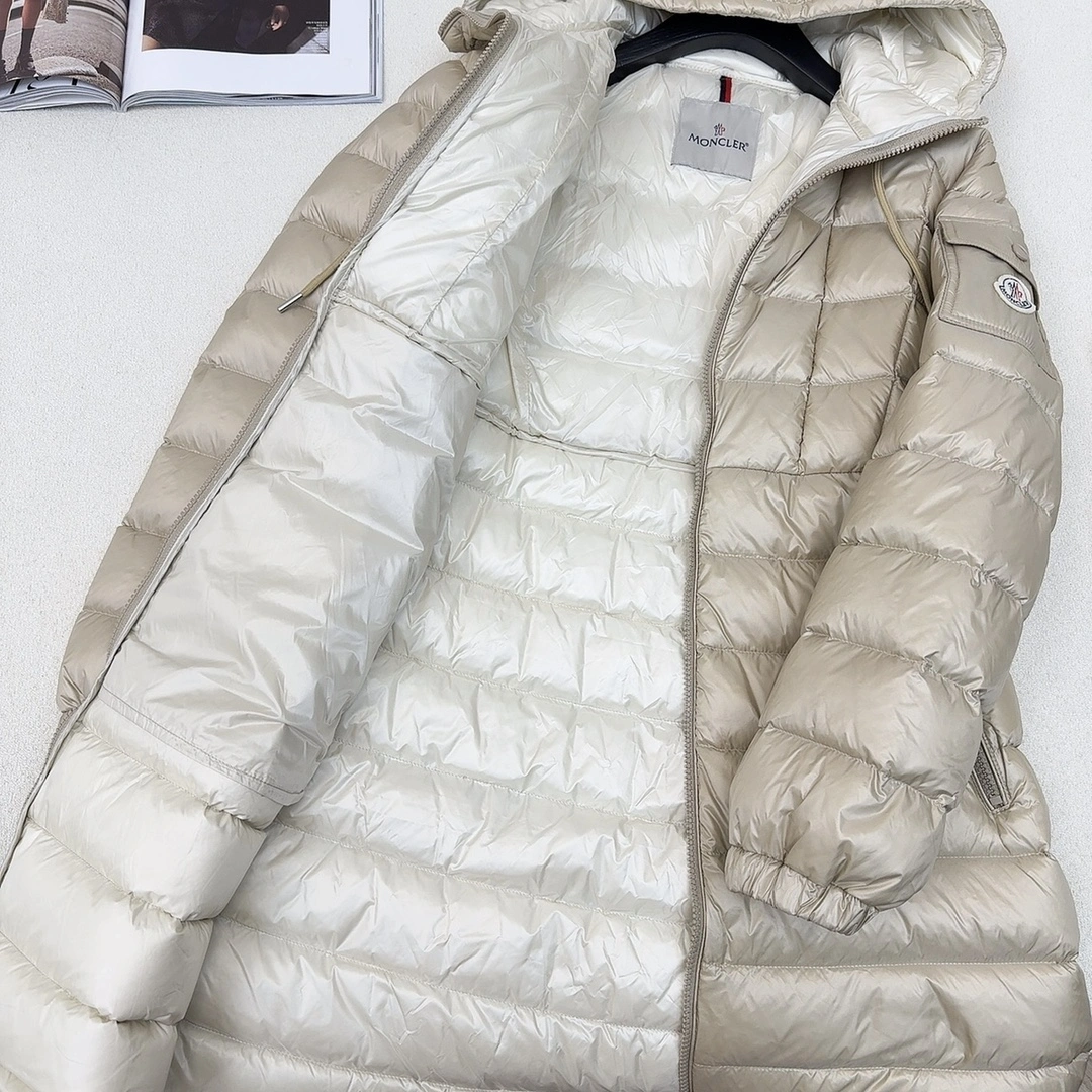 Moncler Down Jackets Effortless 146006