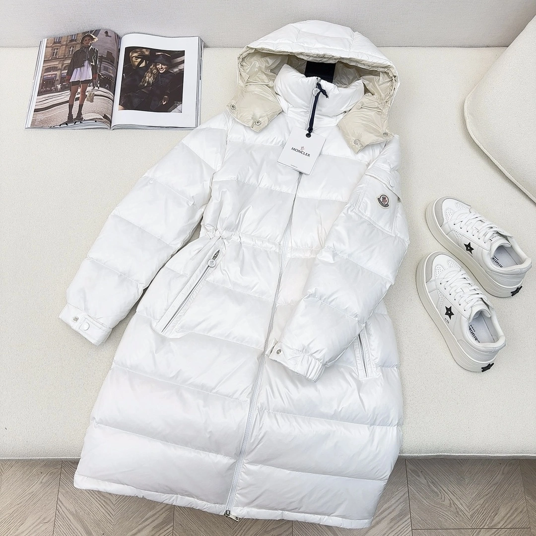 Moncler Down Jackets SmoothTexture 146010