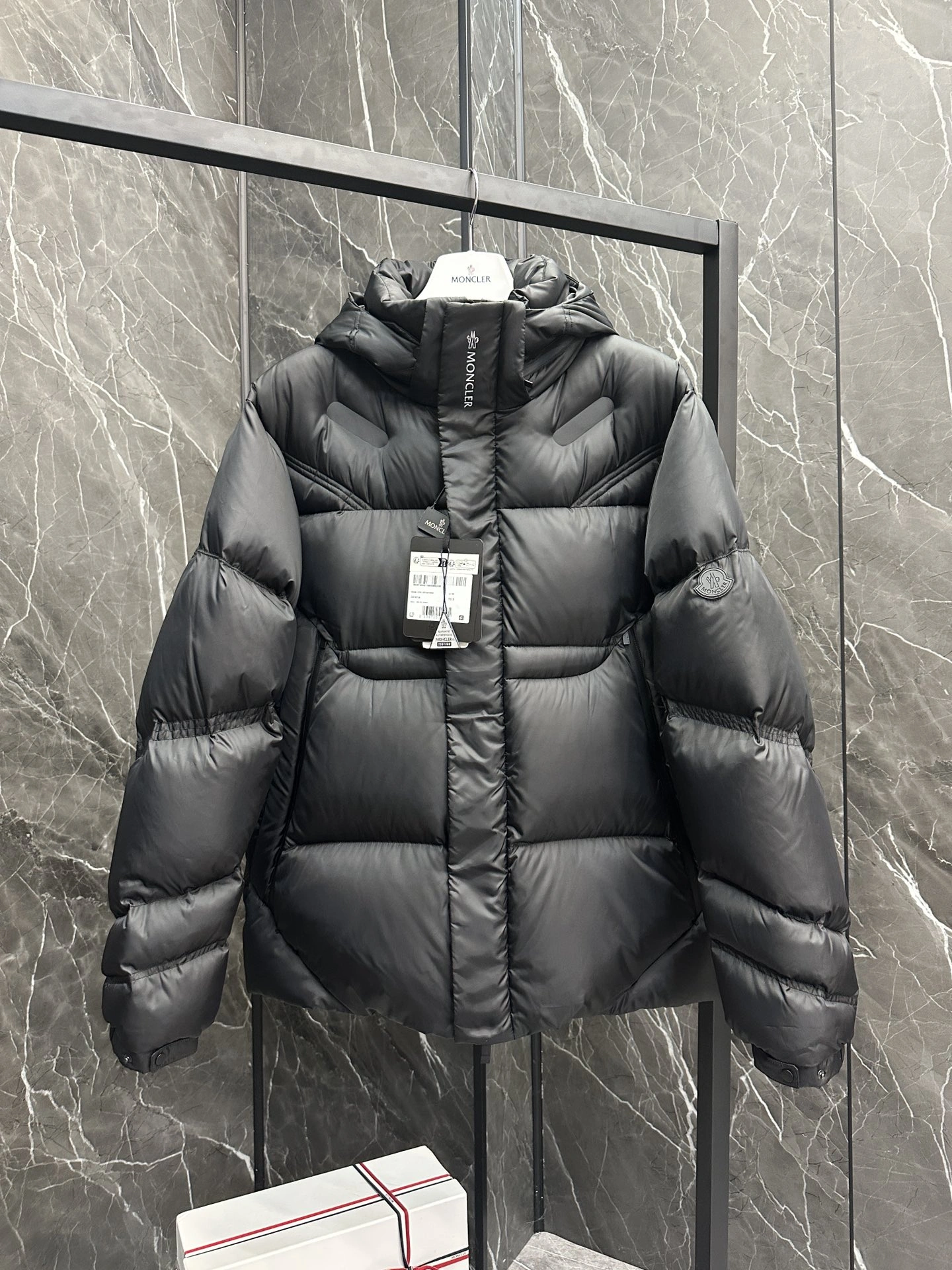 Cozy Moncler Down Jackets 146002