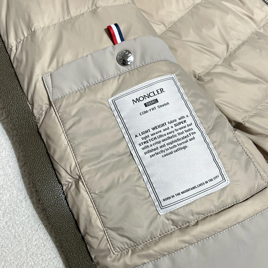 Fashionable Moncler Down Jackets 145996