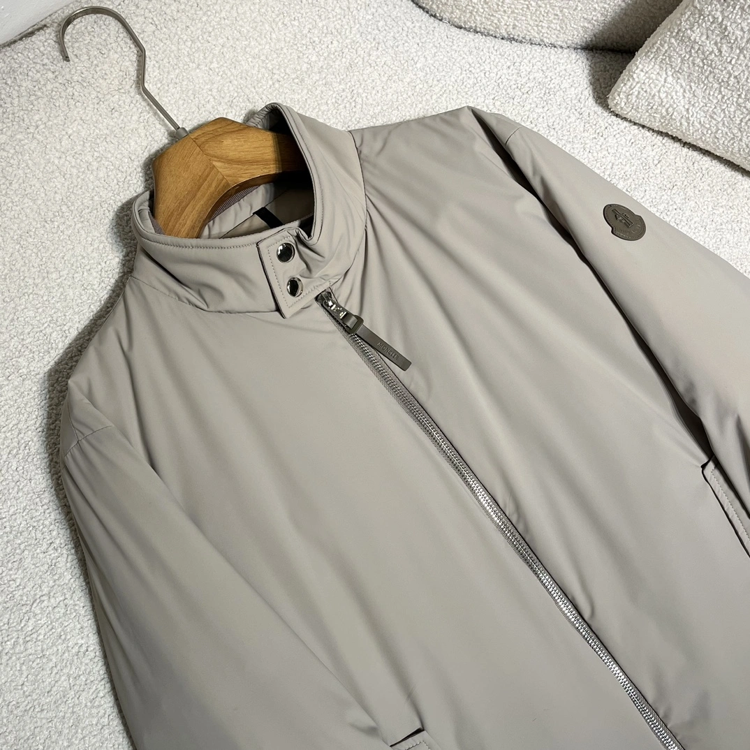 Fashionable Moncler Down Jackets 145996