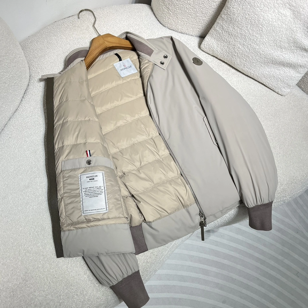 Fashionable Moncler Down Jackets 145996