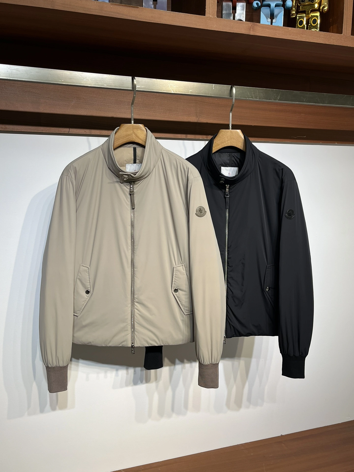 Moncler Down Jackets Packable 146015