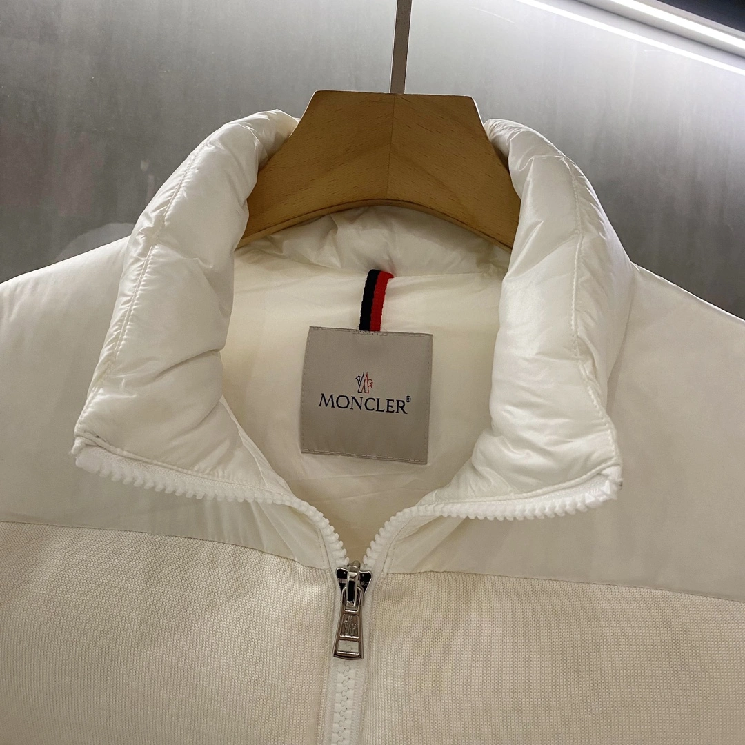 Moncler Down Jackets Modern 145997