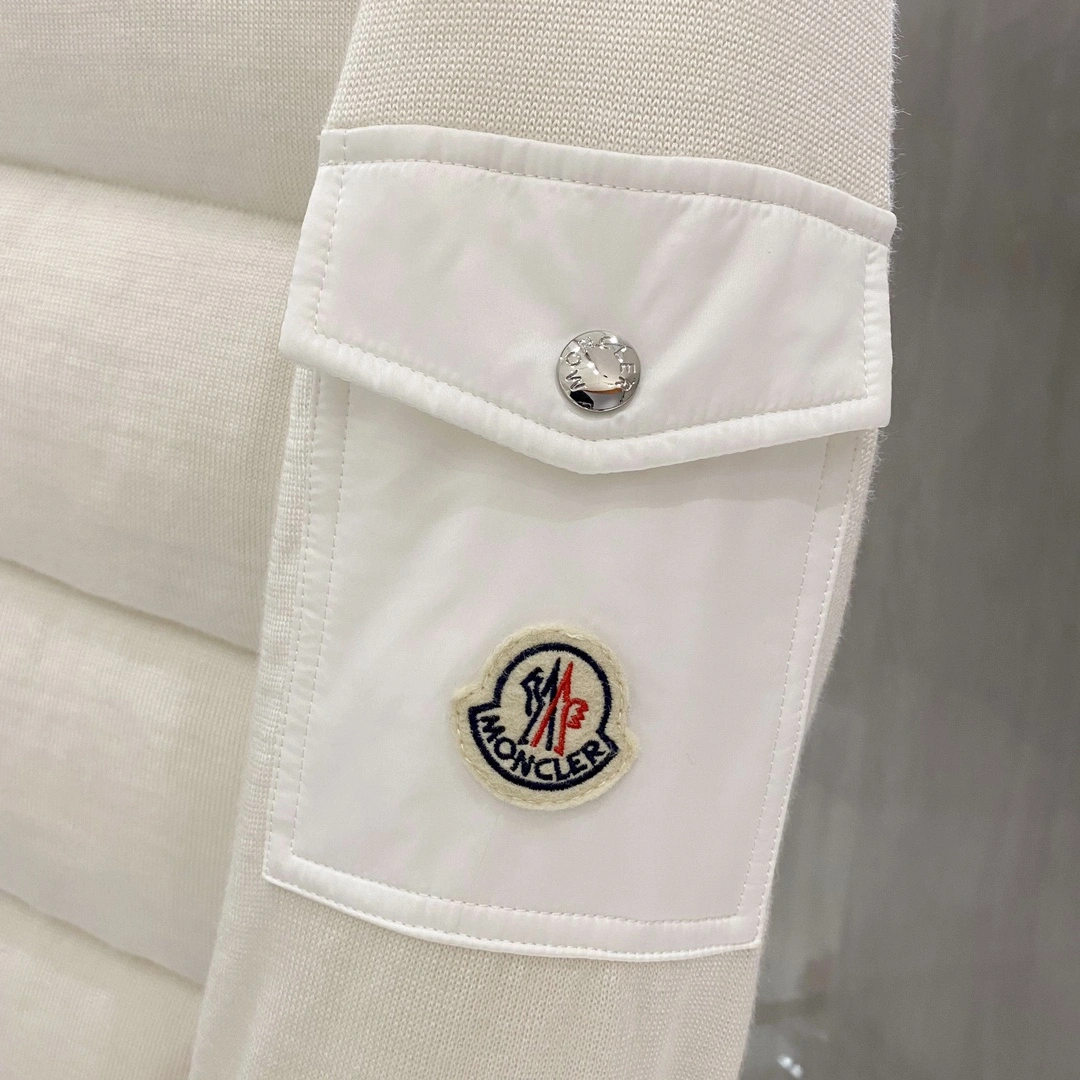 Moncler Down Jackets Modern 145997
