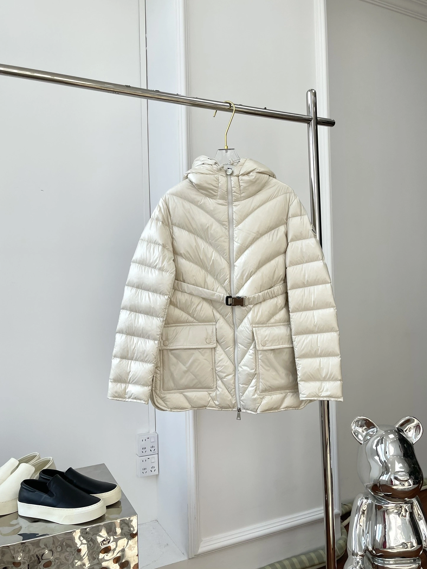 Youthful Moncler Down Jackets 145995