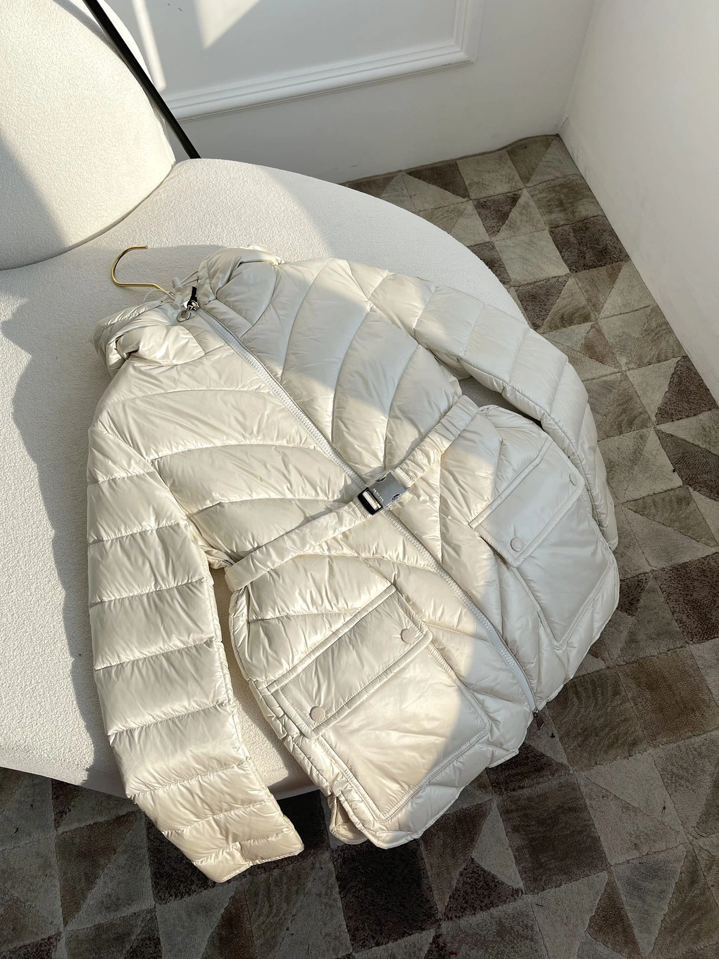 Youthful Moncler Down Jackets 145995