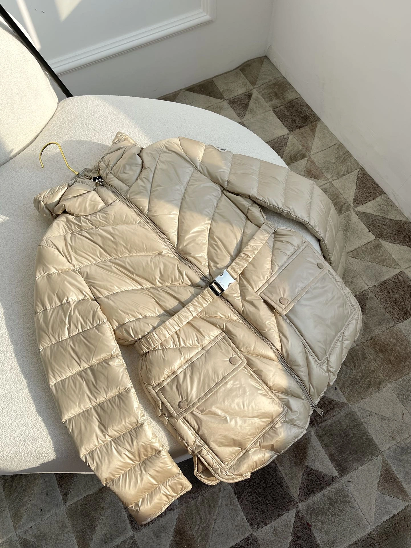 Youthful Moncler Down Jackets 145995