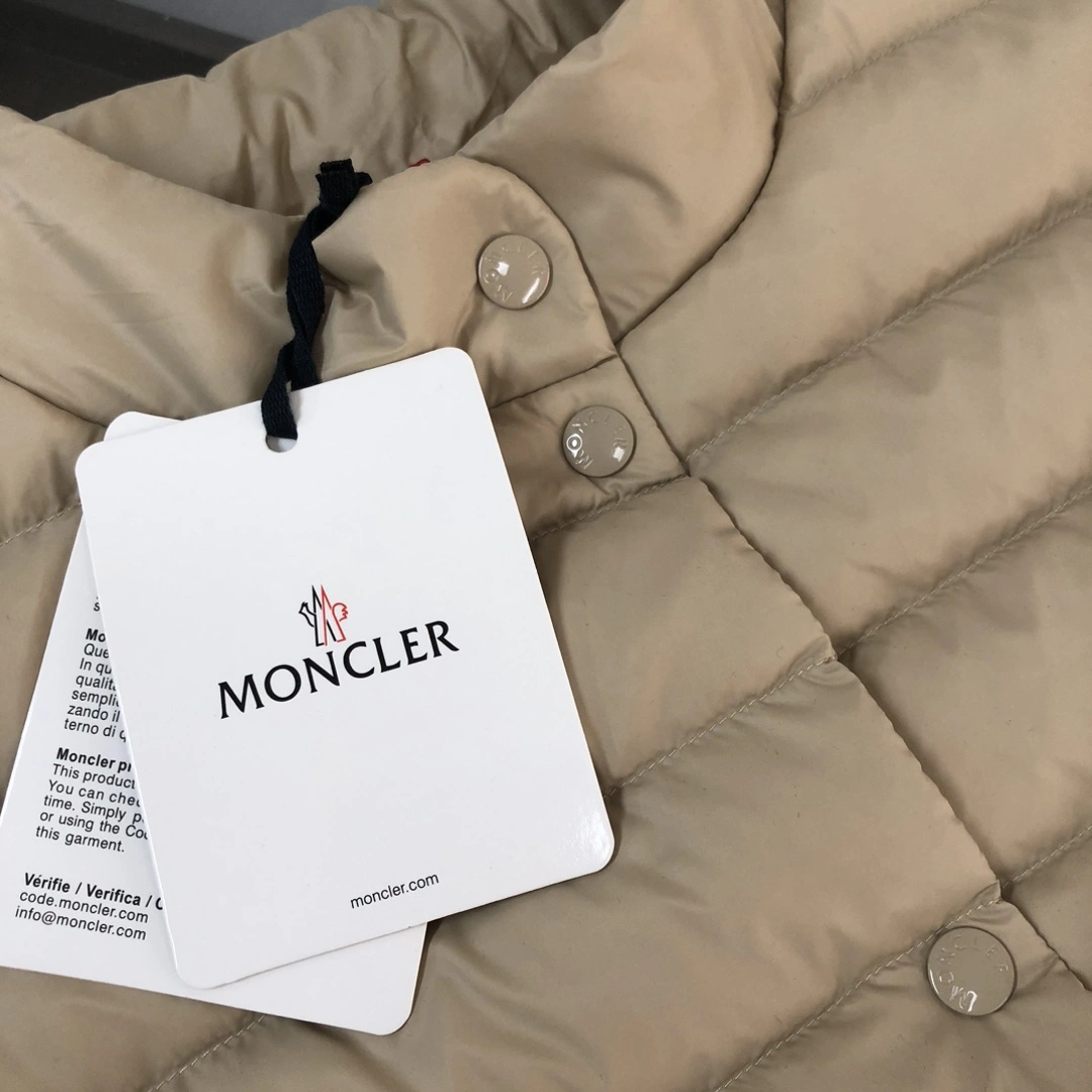 Stretchable Moncler Down Jackets 145993