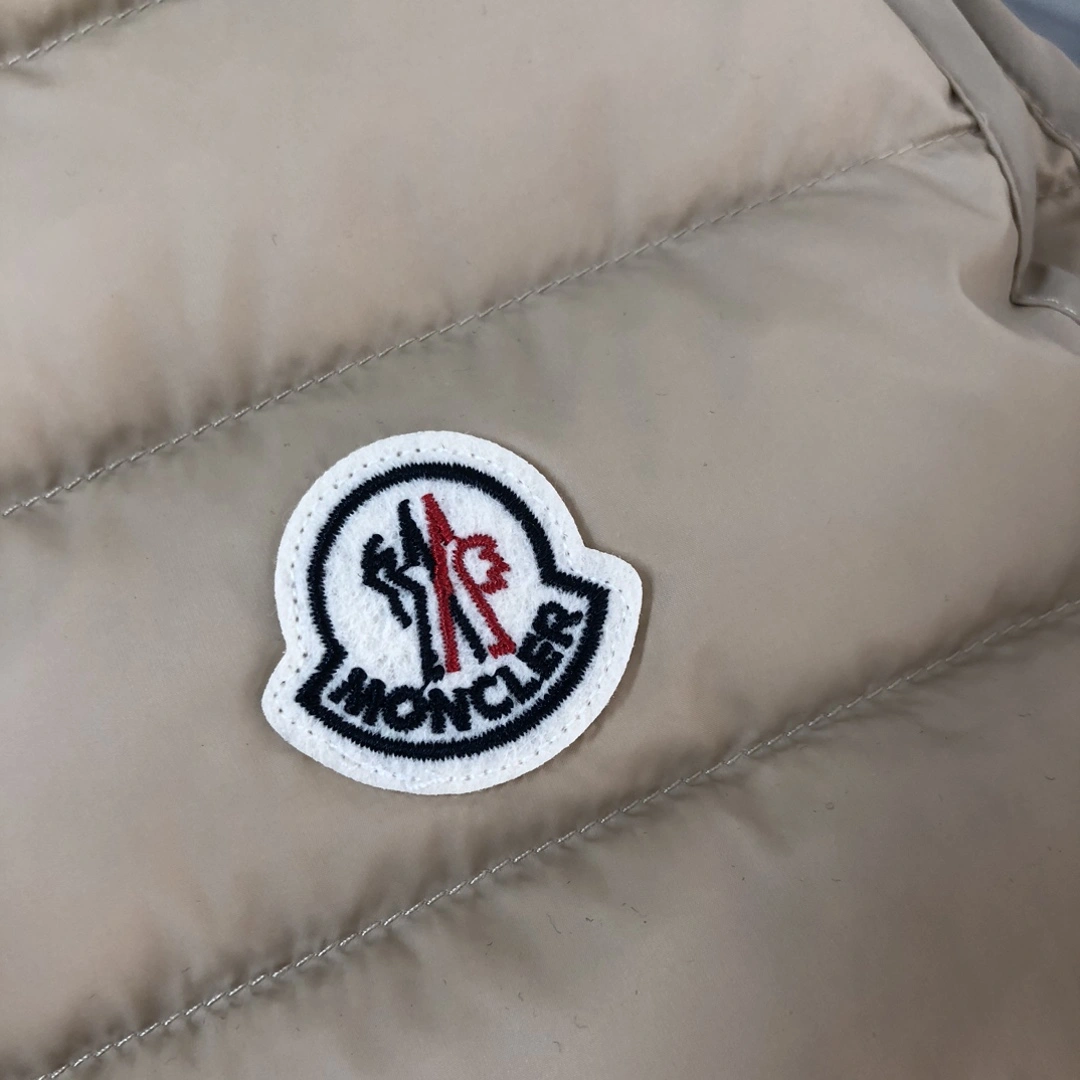 Stretchable Moncler Down Jackets 145993