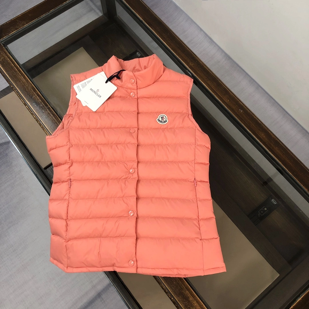 UrbanChic Moncler Down Jackets 146000