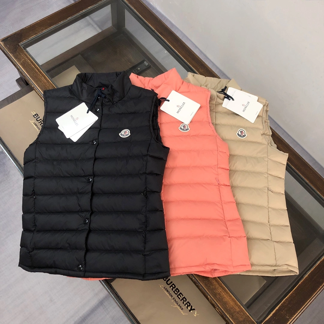 UrbanChic Moncler Down Jackets 146000