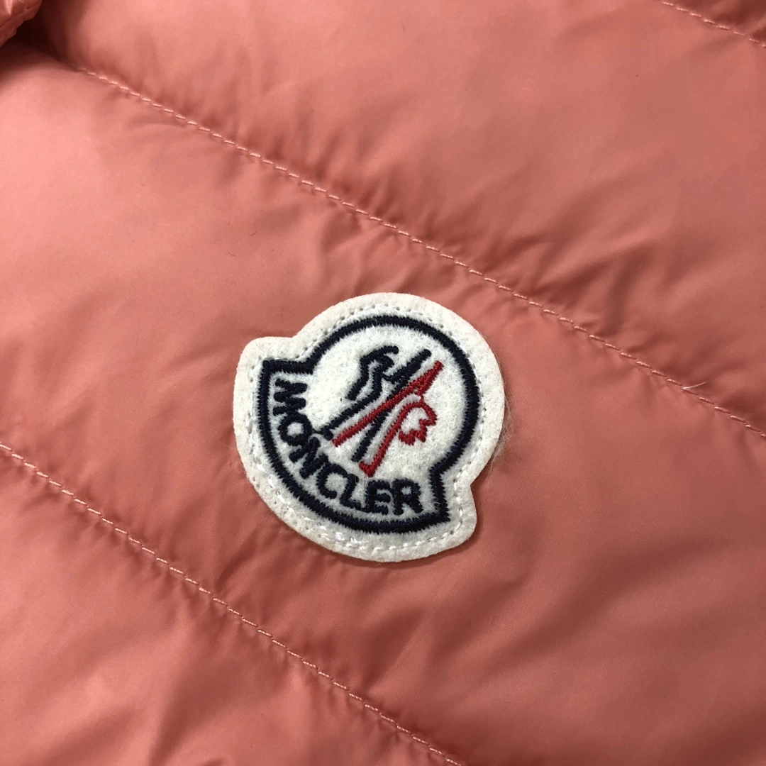 UrbanChic Moncler Down Jackets 146000