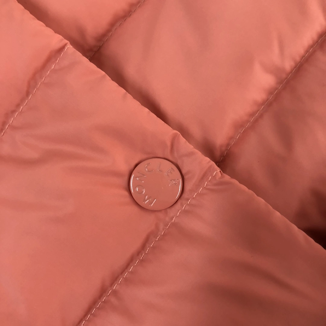 UrbanChic Moncler Down Jackets 146000