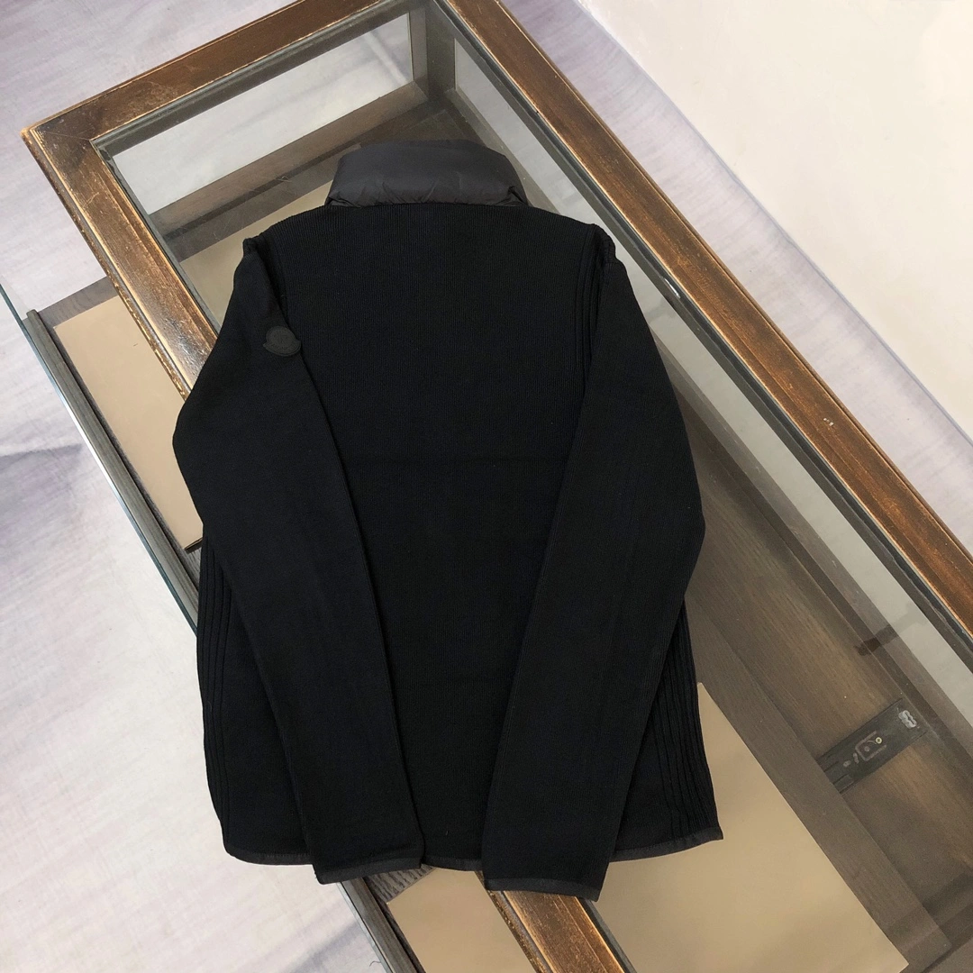 Moncler Down Jackets Soft 145990