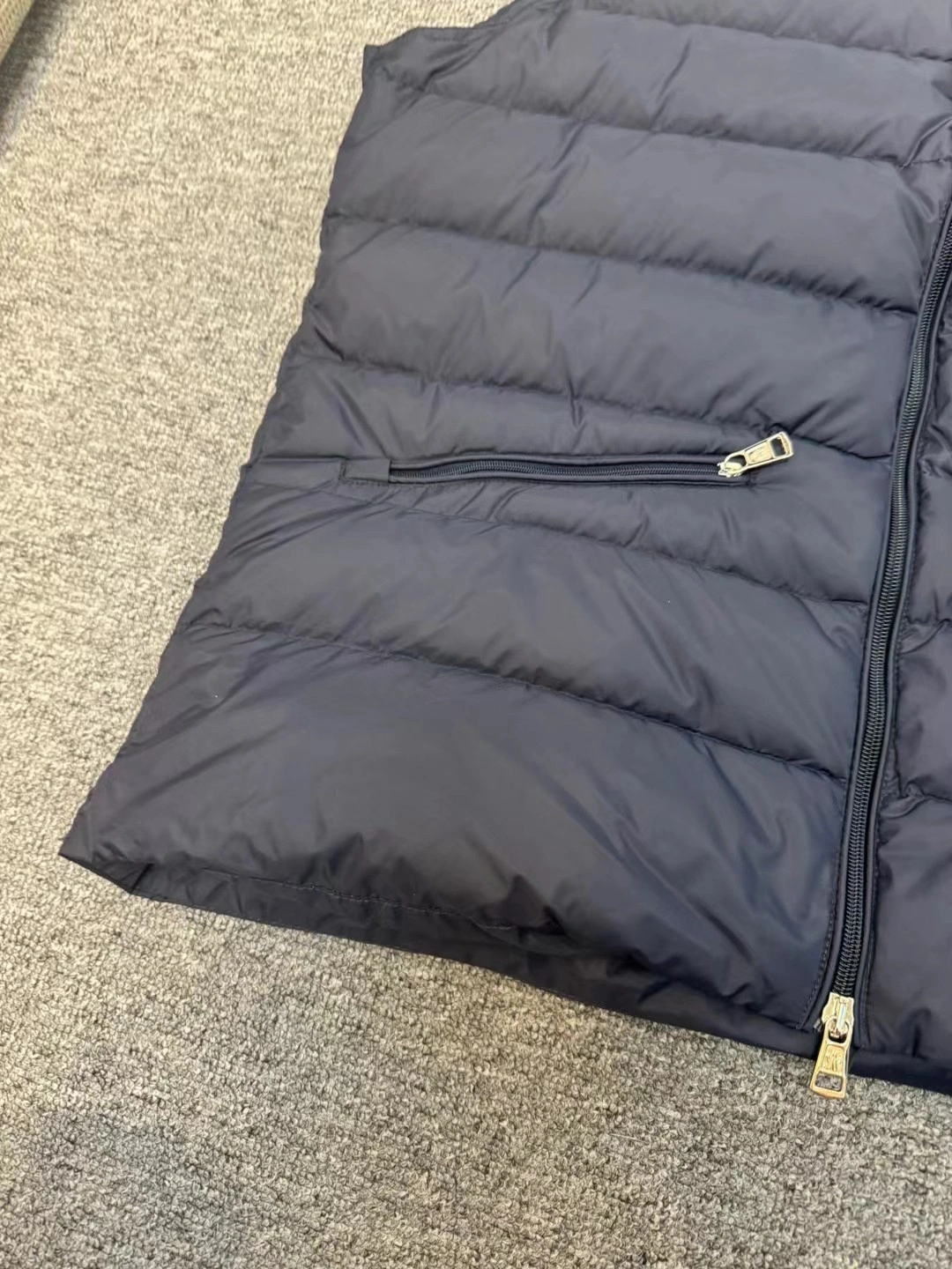 Moncler Down Jackets GoodFit 145983
