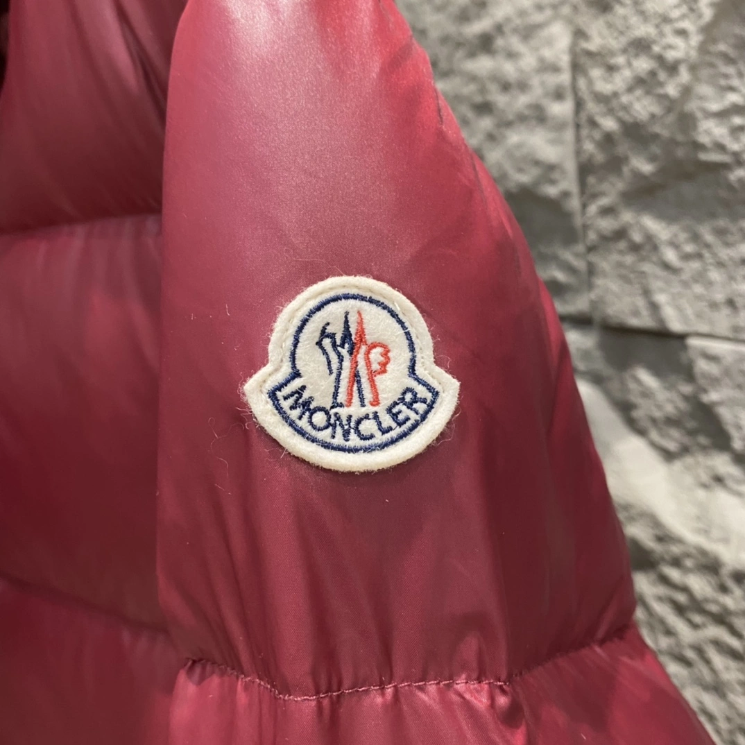 AllSeason Moncler Down Jackets 145977