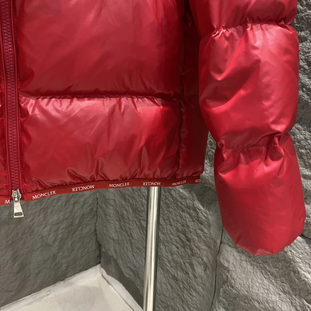 Moncler Down Jackets Fashionable 145980
