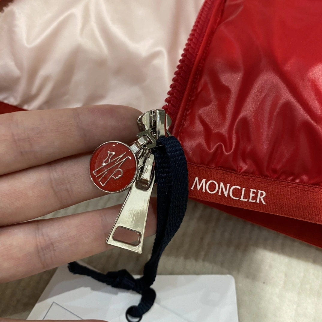 Moncler Down Jackets Fashionable 145980