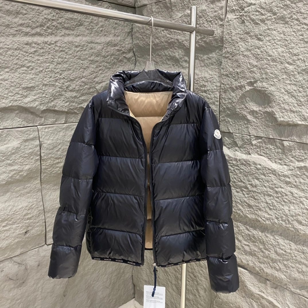 Moncler Down Jackets TravelReady 145976