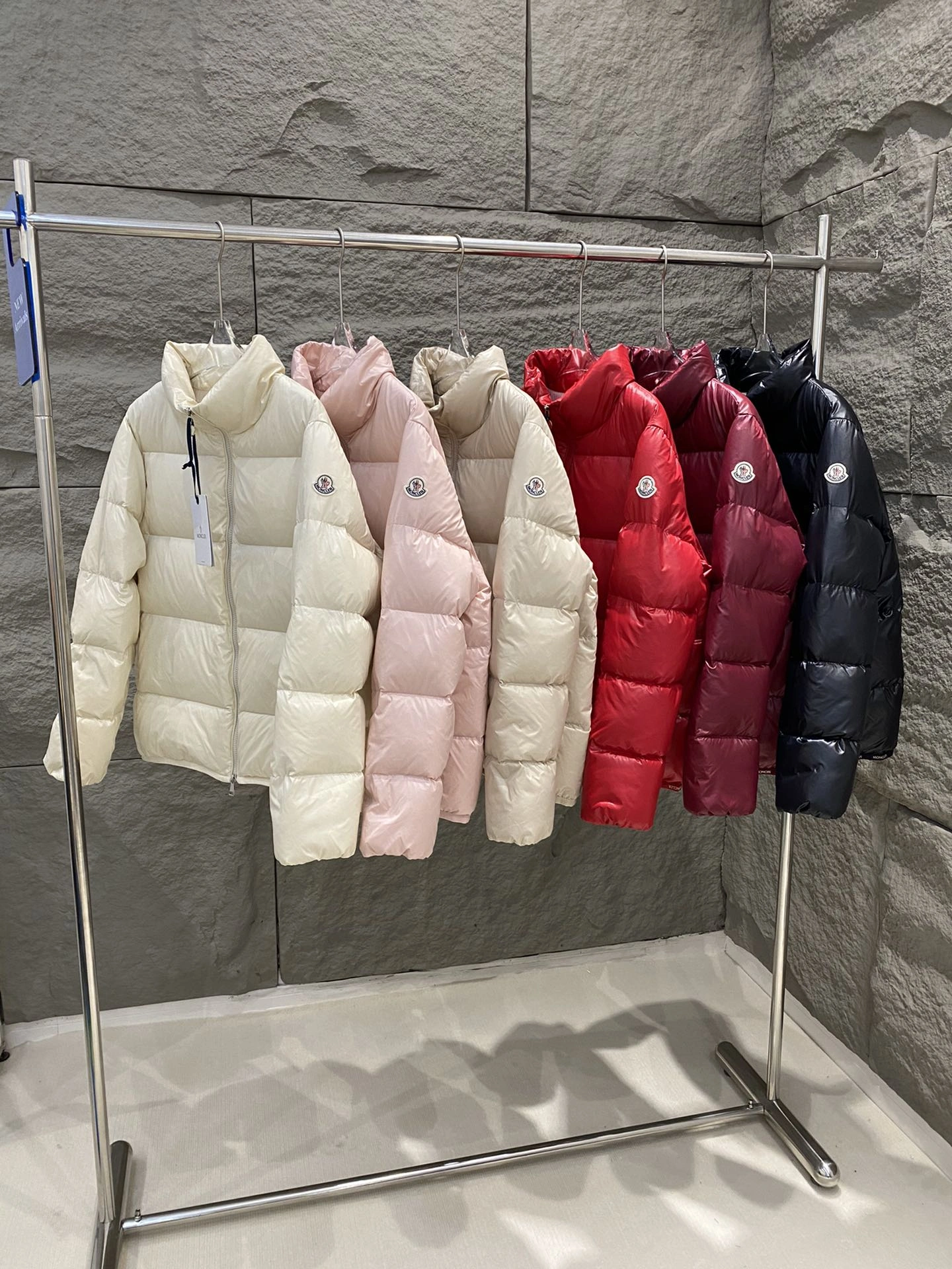UrbanChic Moncler Down Jackets 145975