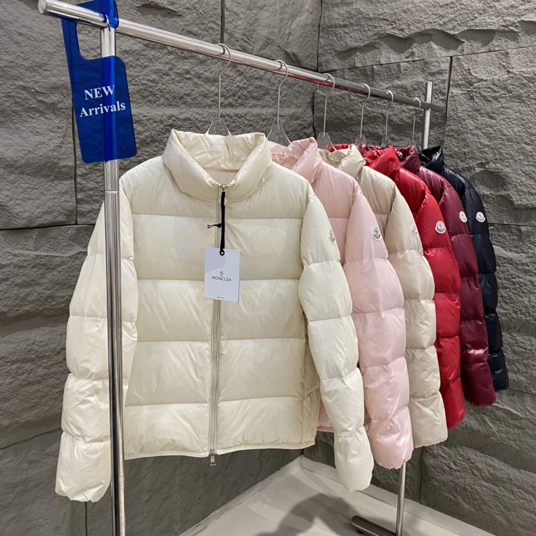 UrbanChic Moncler Down Jackets 145975
