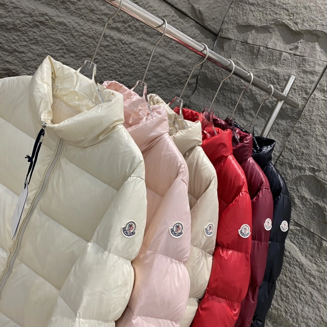 UrbanChic Moncler Down Jackets 145975