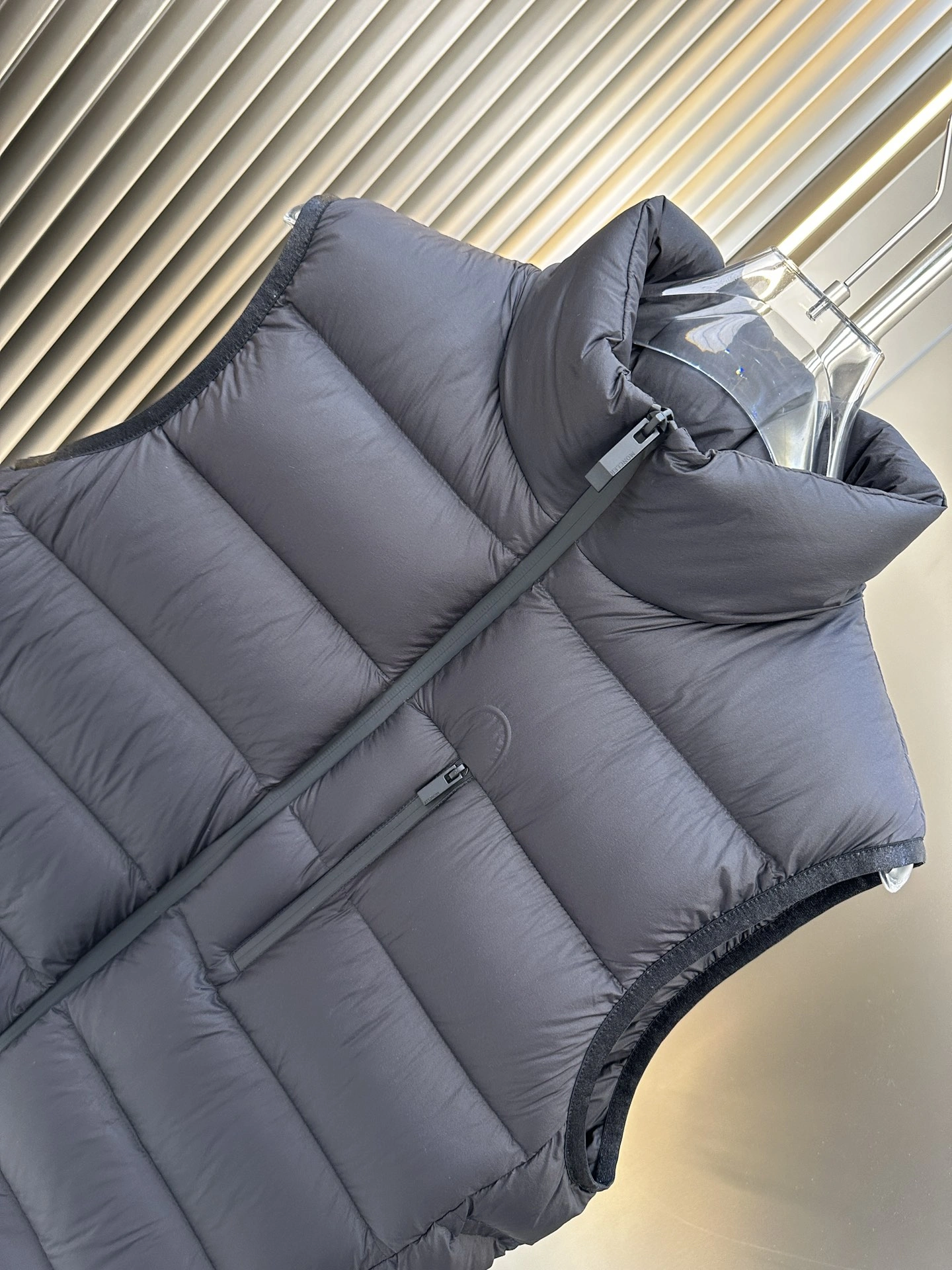 Supportive Moncler Down Jackets 145973