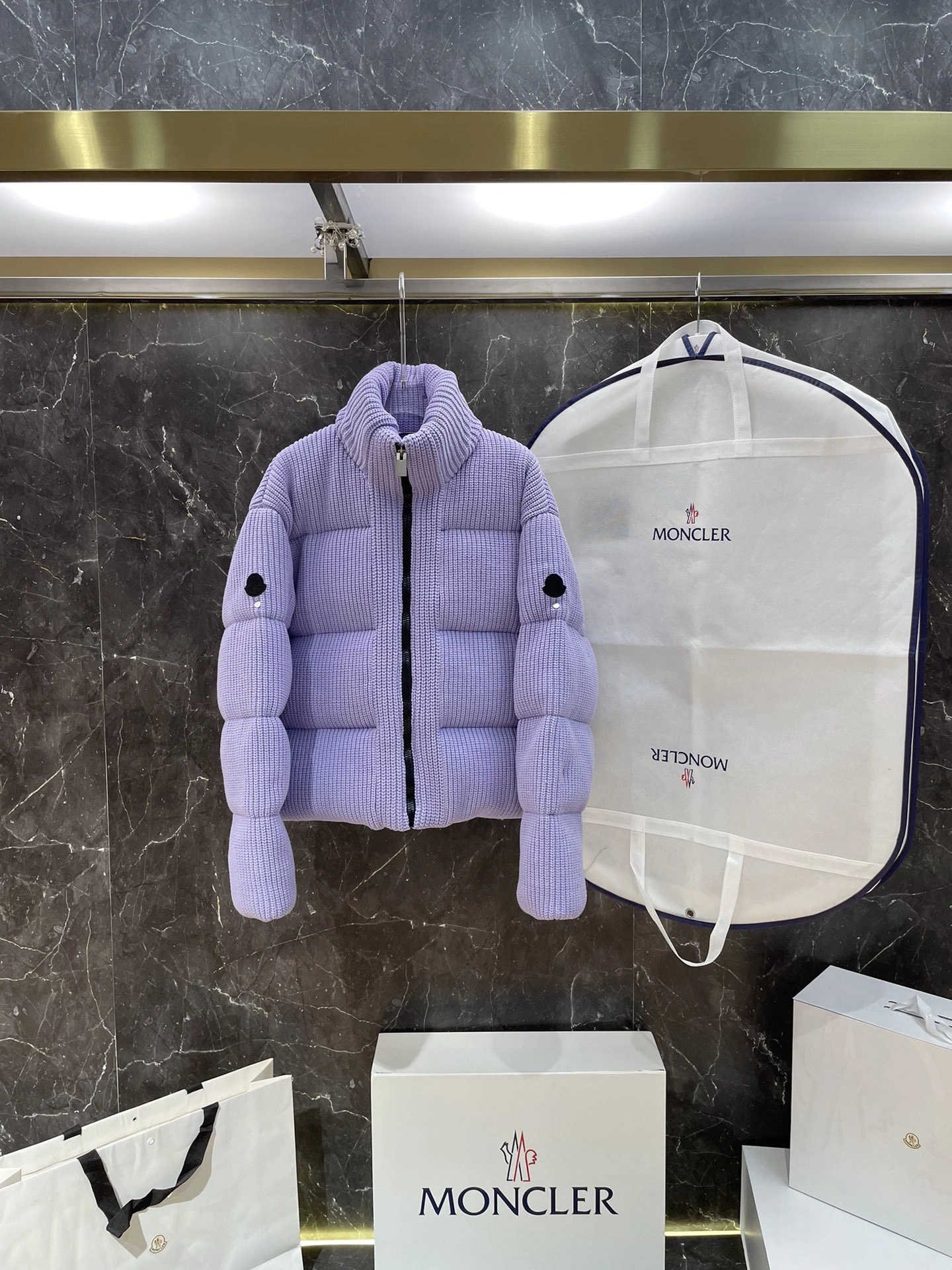 Soft Moncler Down Jackets 145966