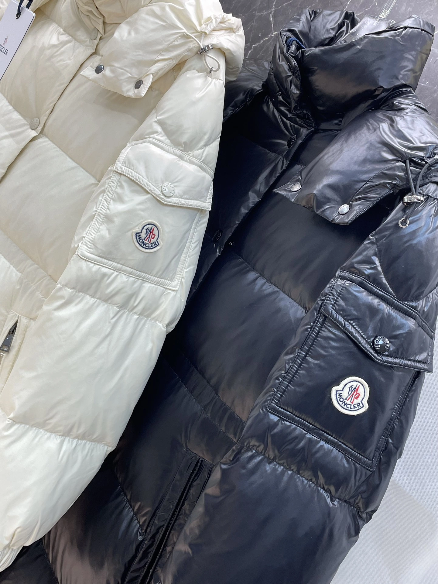 Casual Moncler Down Jackets 139517